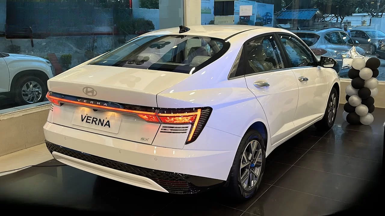 Good News for Hyundai Verna Lover, Big discounts for Limited Time, Hurry Up!